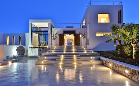 Luxury Villa rental Collection