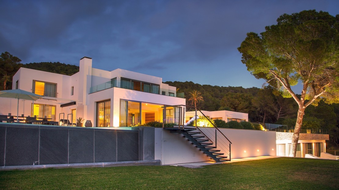 Luxury villa holidays in Ibiza
