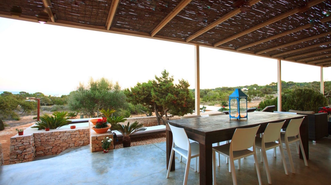 House with private pool to rent in the island of Formentera, Spain