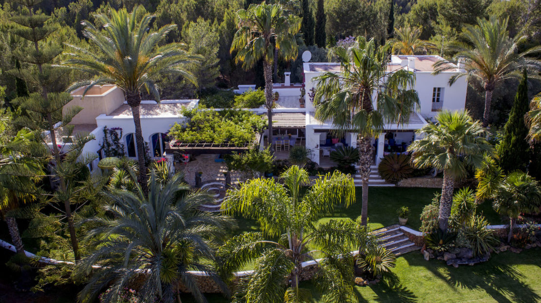 Family-friendly 6 bedroom luxury villa rental, Ibiza
