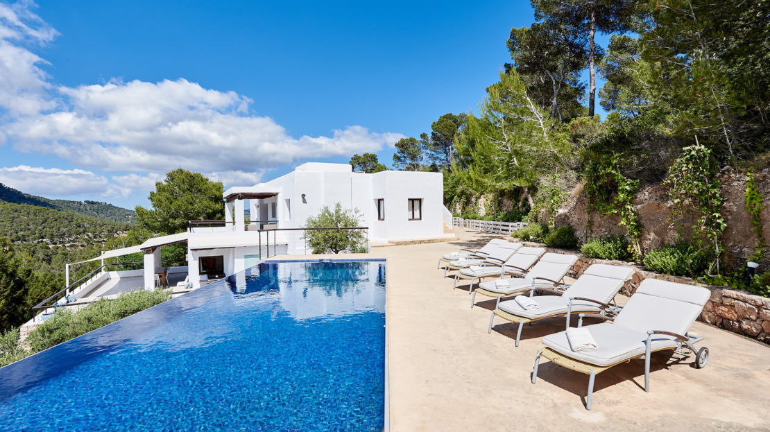 Luxury villa to rent in San José, Ibiza, Spain