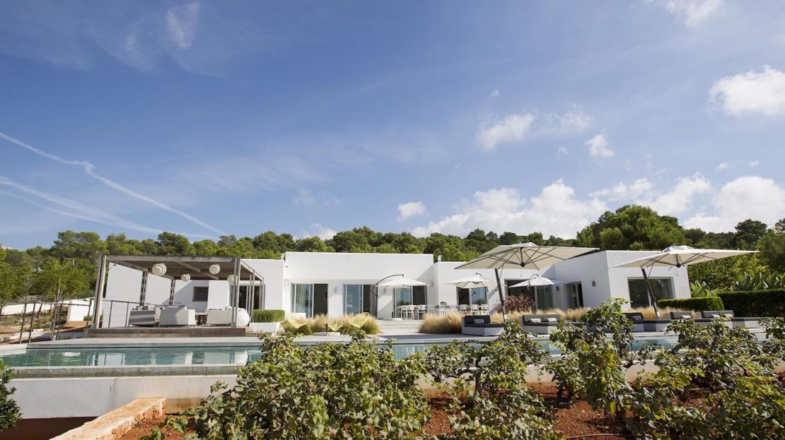 Luxury Estate to rent in Ibiza with sea views.