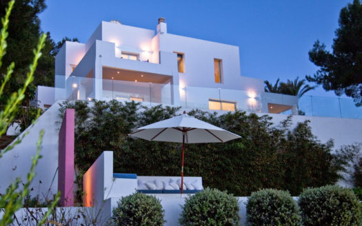 Luxury villa to rent in Ibiza