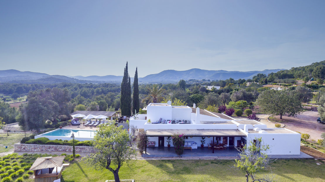9 bedroom private villa to rent in San Carlos, Ibiza