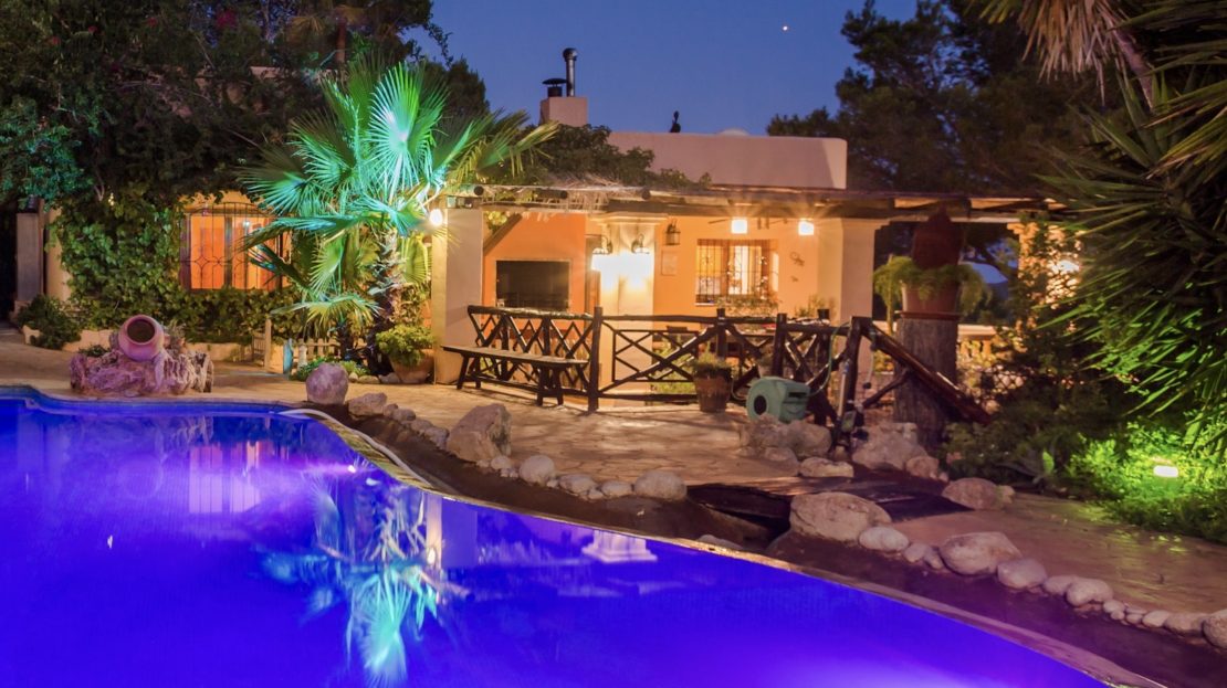 Charming house with private pool and breathtaking views for sale in Ibiza. With rental licence